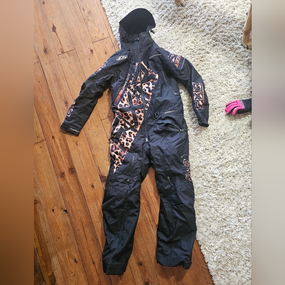 FXR insulated monosuit, drop seat, cheetah/leopard, size 6